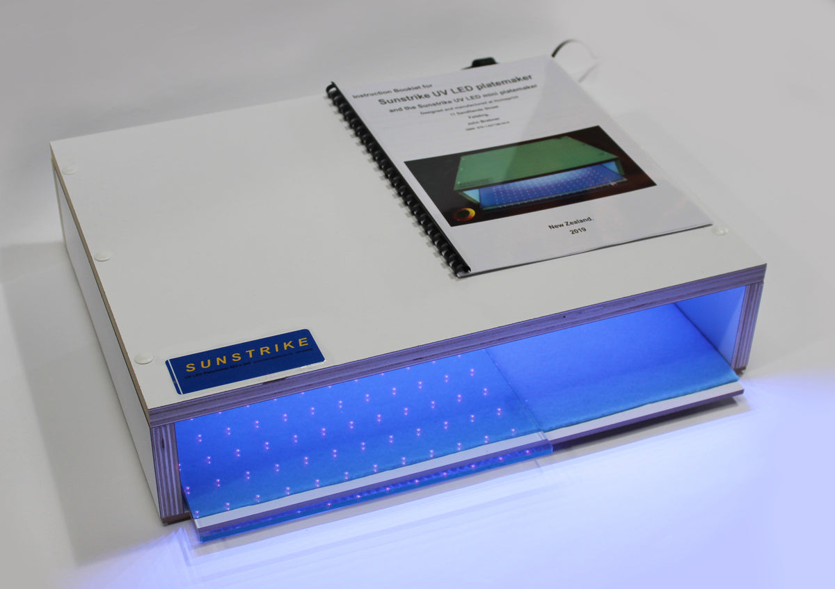 Sunstrike UV light box